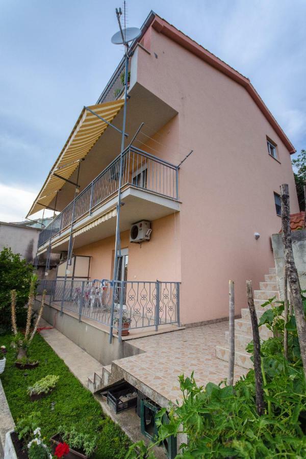 Apartments Nives Suhi Potok Jesenice  Exterior photo